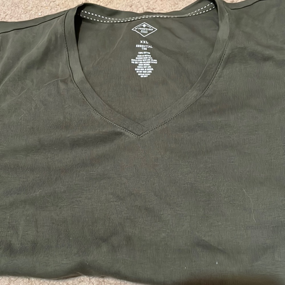 Army green tshirt